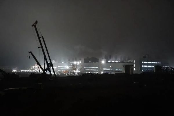 �������ʹ���-׷�󿵽�,����һ������