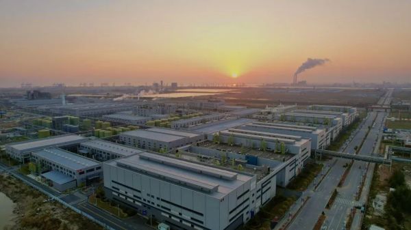 �������ʹ���-׷�󿵽�,����һ������