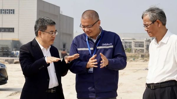 �������ʹ���-׷�󿵽�,����һ������