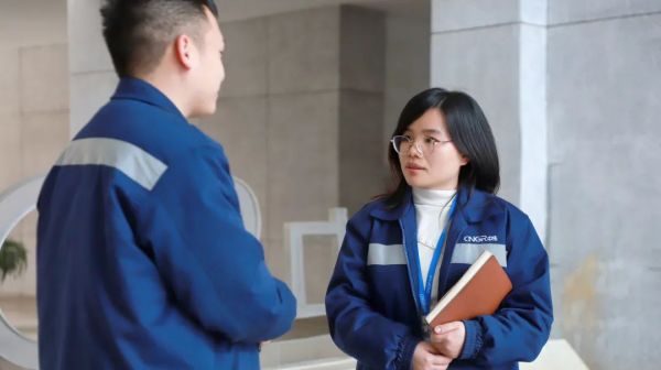 �������ʹ���-׷�󿵽�,����һ������