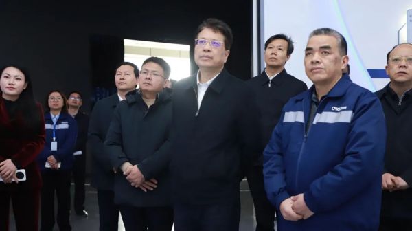 �������ʹ���-׷�󿵽�,����һ������