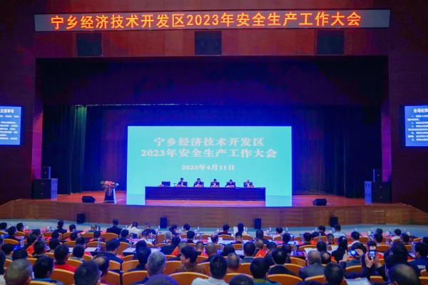 �������ʹ���-׷�󿵽�,����һ������