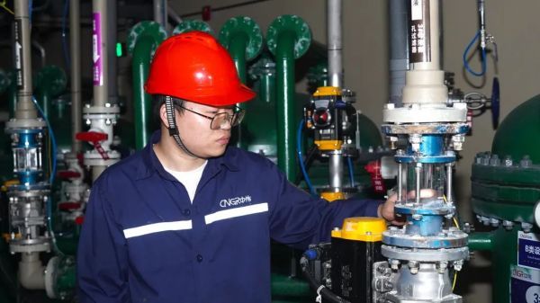 �������ʹ���-׷�󿵽�,����һ������