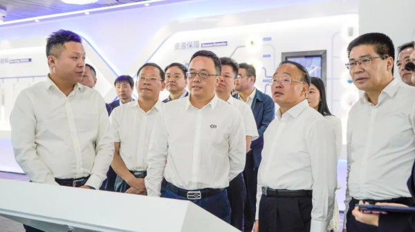 ����ʡ�˴�ί�ḱ�������������ж�������:66856top