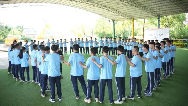 �������ʹ���-׷�󿵽�,����һ������