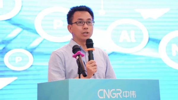 �������ʹ���-׷�󿵽�,����һ������