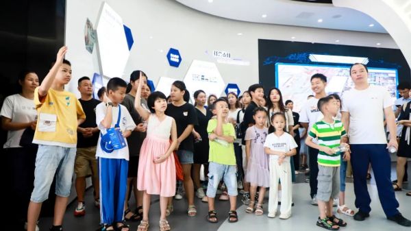 �������ʹ���-׷�󿵽�,����һ������