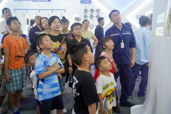 �������ʹ���-׷�󿵽�,����һ������