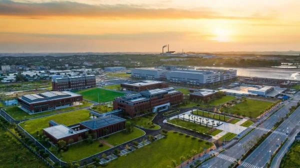 �������ʹ���-׷�󿵽�,����һ������