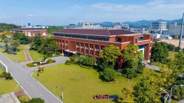 �������ʹ���-׷�󿵽�,����һ������