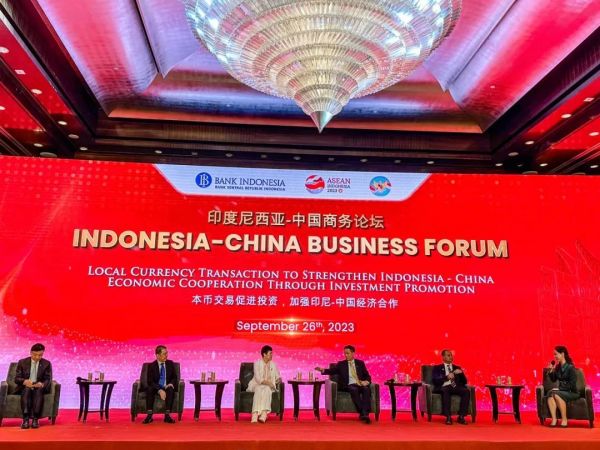 �������ʹ���-׷�󿵽�,����һ������