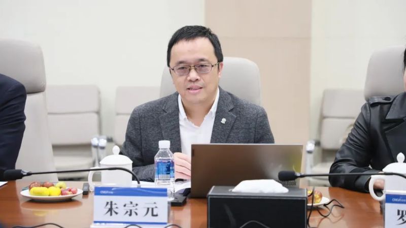 �������ʹ���-׷�󿵽�,����һ������