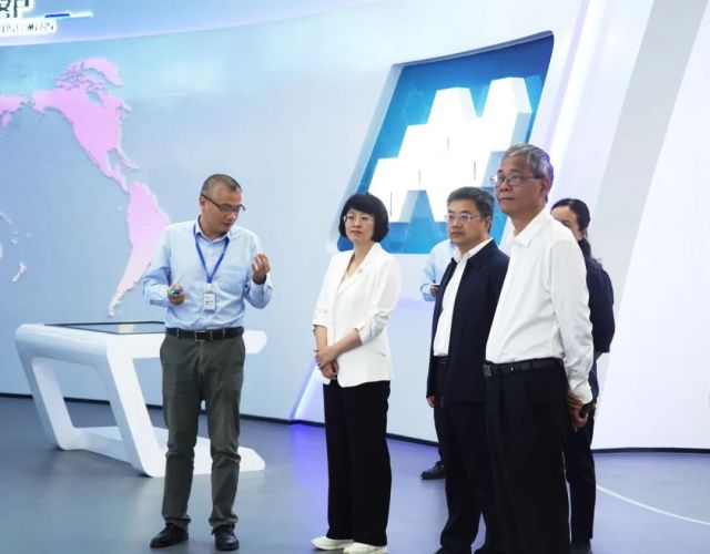 �������ʹ���-׷�󿵽�,����һ������