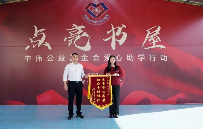 �������ʹ���-׷�󿵽�,����һ������