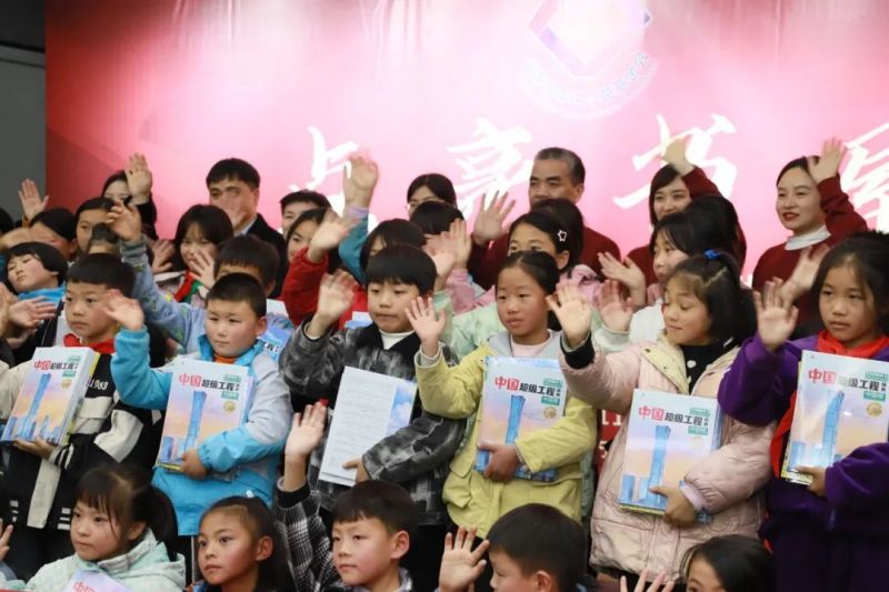 �������ʹ���-׷�󿵽�,����һ������