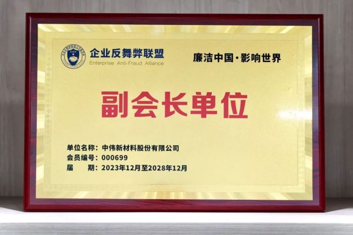 �������ʹ���-׷�󿵽�,����һ������