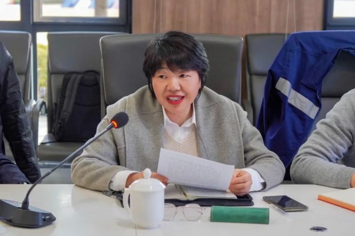 �������ʹ���-׷�󿵽�,����һ������