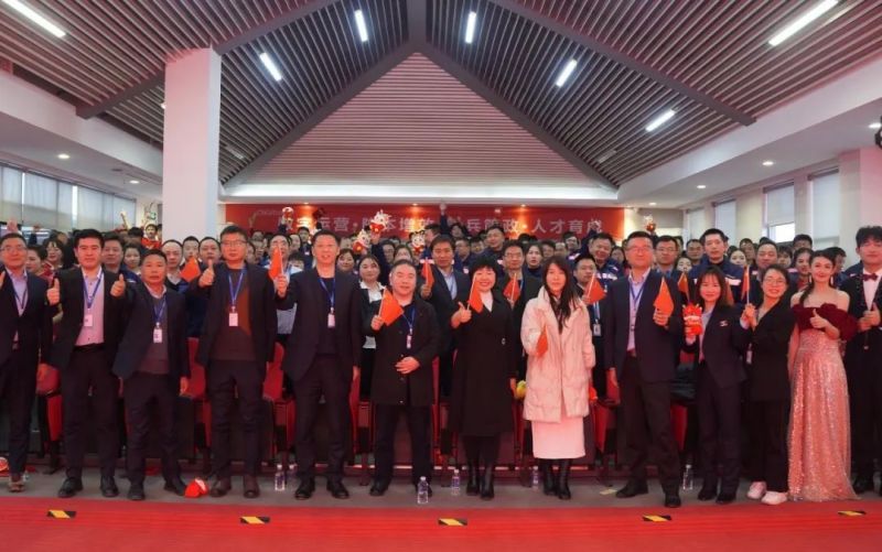 �������ʹ���-׷�󿵽�,����һ������