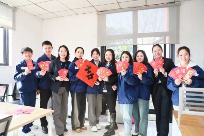 �������ʹ���-׷�󿵽�,����һ������