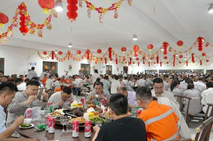 �������ʹ���-׷�󿵽�,����һ������