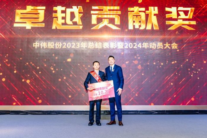 �������ʹ���-׷�󿵽�,����һ������