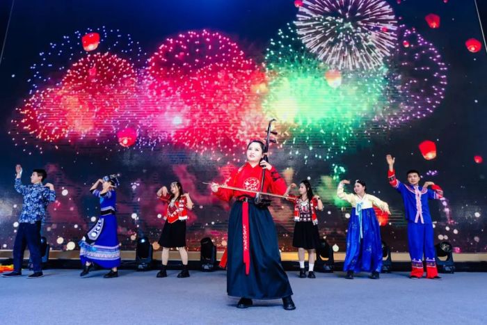 �������ʹ���-׷�󿵽�,����һ������