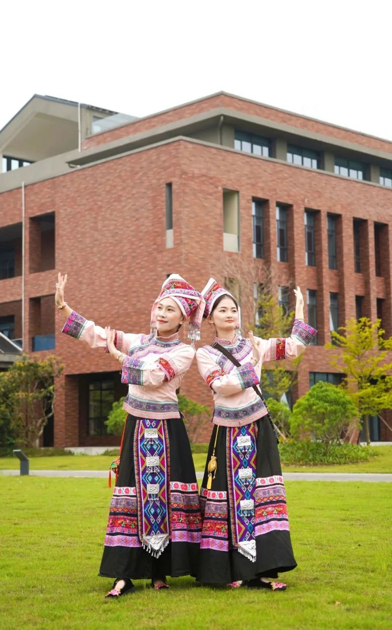 �������ʹ���-׷�󿵽�,����һ������