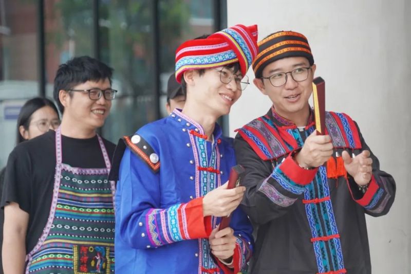 �������ʹ���-׷�󿵽�,����һ������