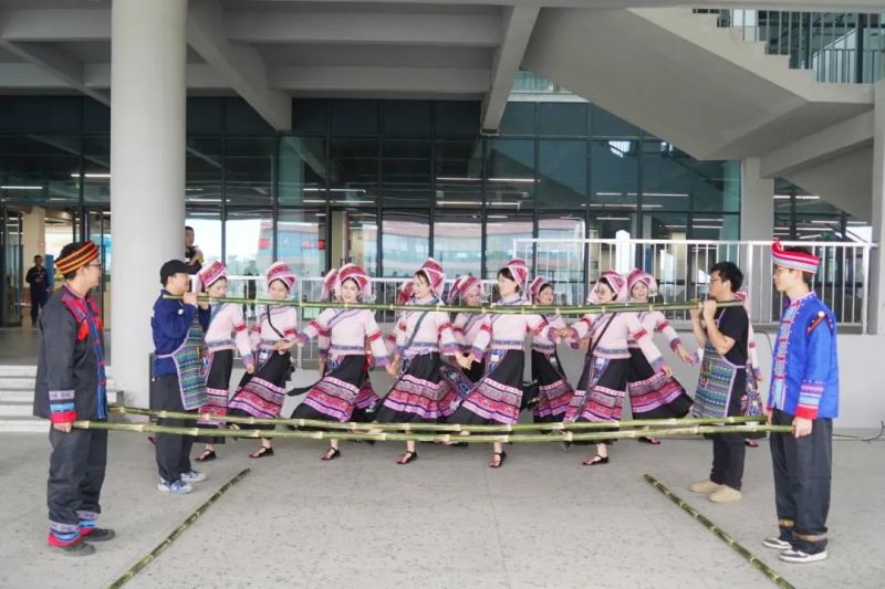 �������ʹ���-׷�󿵽�,����һ������