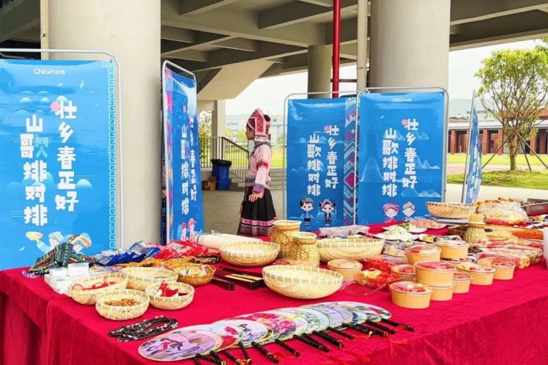 �������ʹ���-׷�󿵽�,����һ������