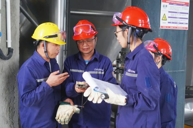 �������ʹ���-׷�󿵽�,����һ������