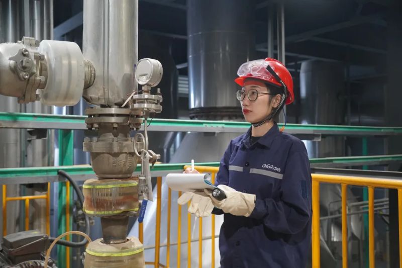 �������ʹ���-׷�󿵽�,����һ������