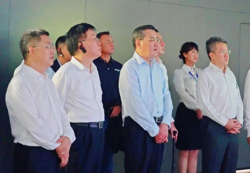 �������ʹ���-׷�󿵽�,����һ������