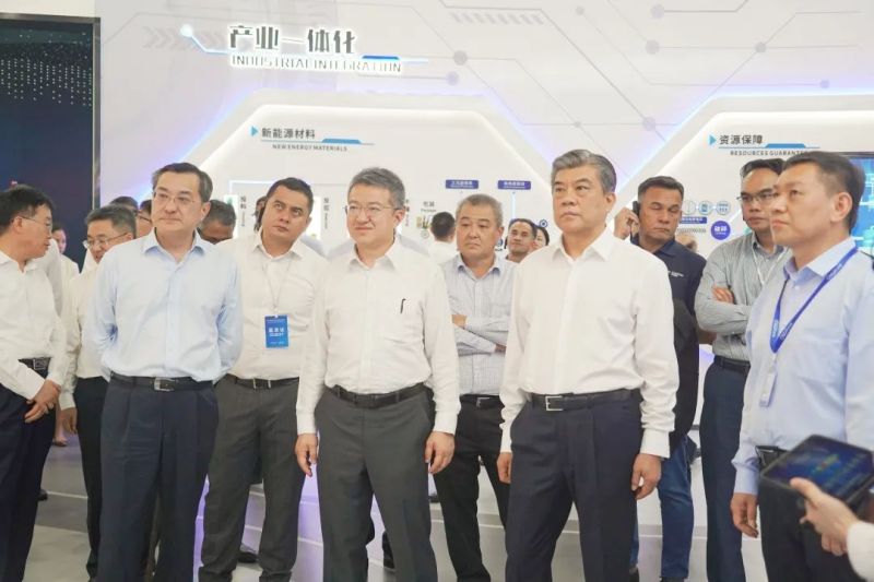 �������ʹ���-׷�󿵽�,����һ������