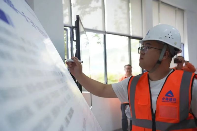 �������ʹ���-׷�󿵽�,����һ������