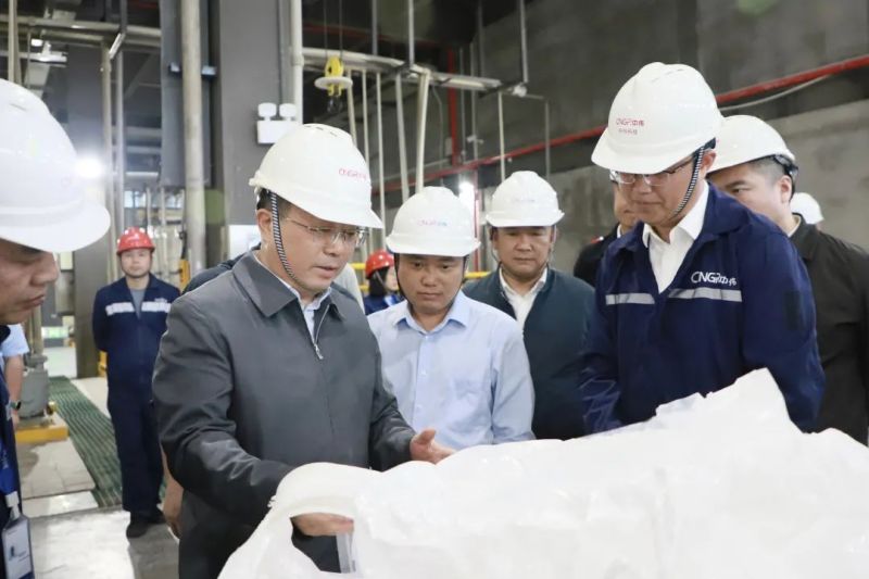 �������ʹ���-׷�󿵽�,����һ������