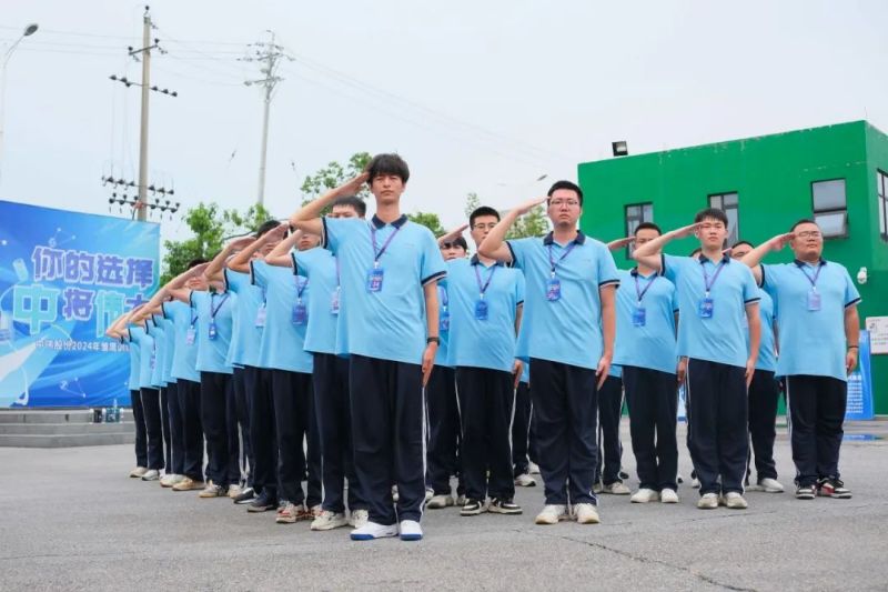 �������ʹ���-׷�󿵽�,����һ������