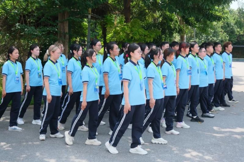 �������ʹ���-׷�󿵽�,����һ������