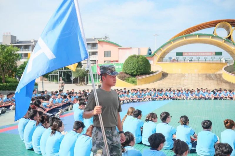 �������ʹ���-׷�󿵽�,����һ������