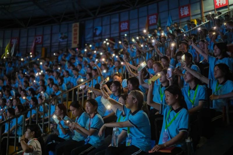 �������ʹ���-׷�󿵽�,����һ������