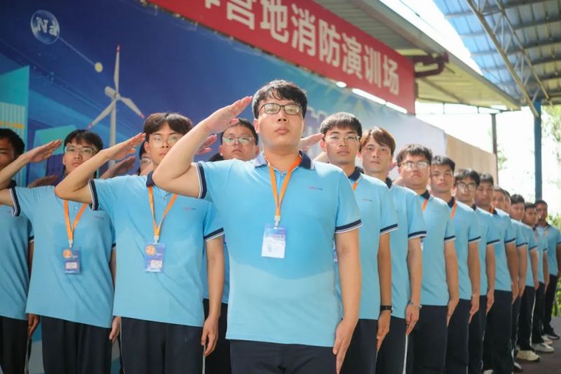 �������ʹ���-׷�󿵽�,����һ������