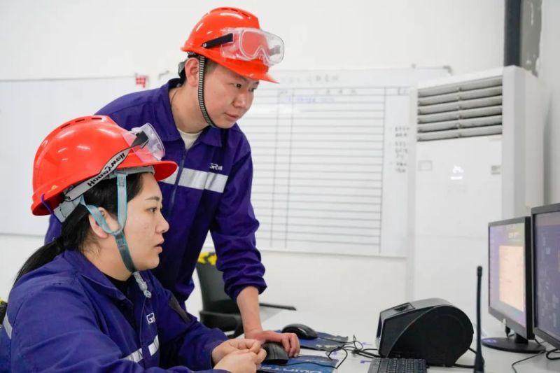 �������ʹ���-׷�󿵽�,����һ������