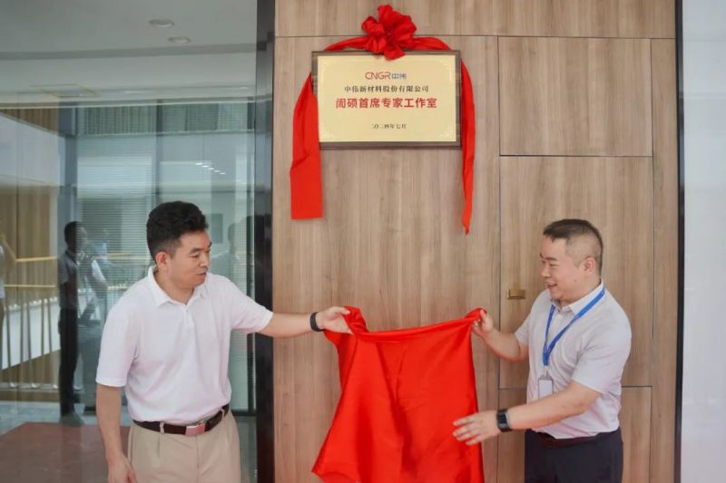 �������ʹ���-׷�󿵽�,����һ������