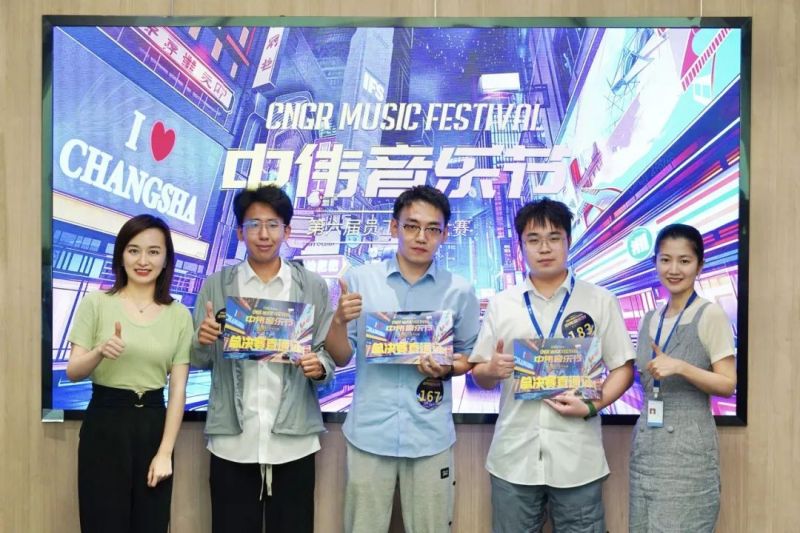 �������ʹ���-׷�󿵽�,����һ������