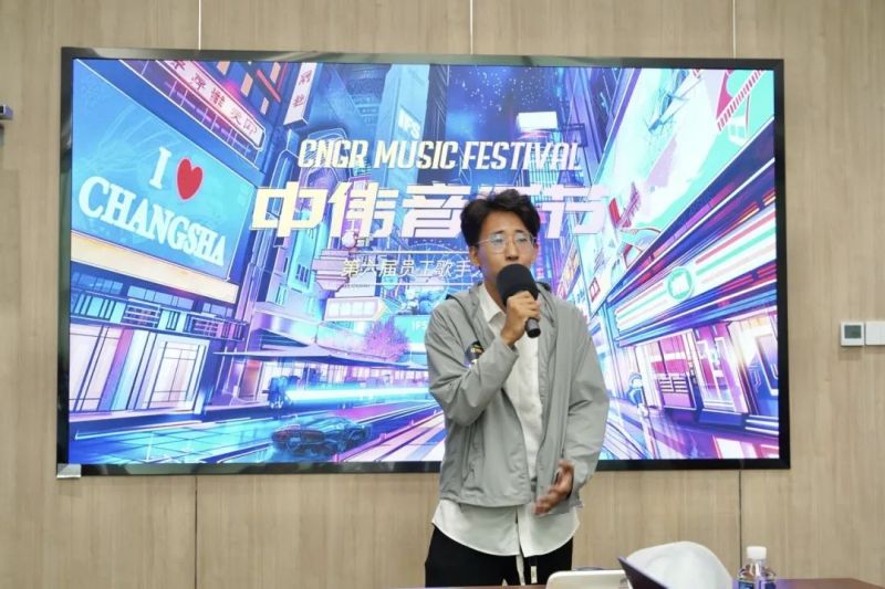 �������ʹ���-׷�󿵽�,����һ������