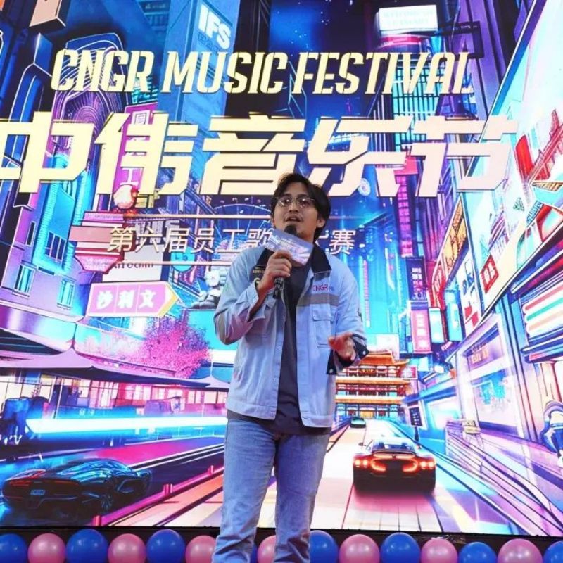 �������ʹ���-׷�󿵽�,����һ������