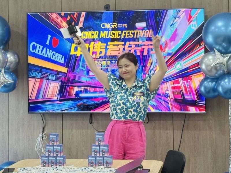 �������ʹ���-׷�󿵽�,����һ������