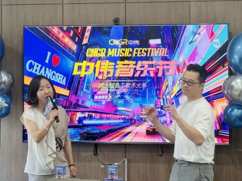 �������ʹ���-׷�󿵽�,����һ������