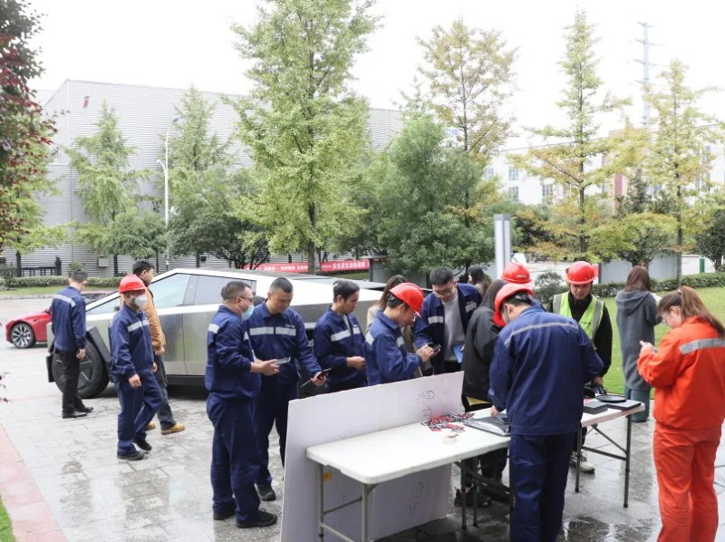 �������ʹ���-׷�󿵽�,����һ������