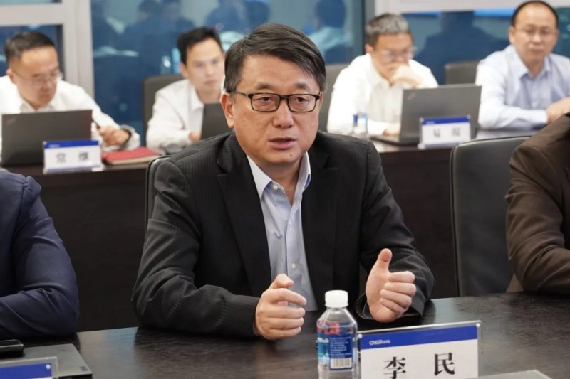 �������ʹ���-׷�󿵽�,����һ������